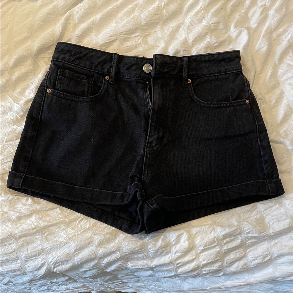 Pacsun black mom short